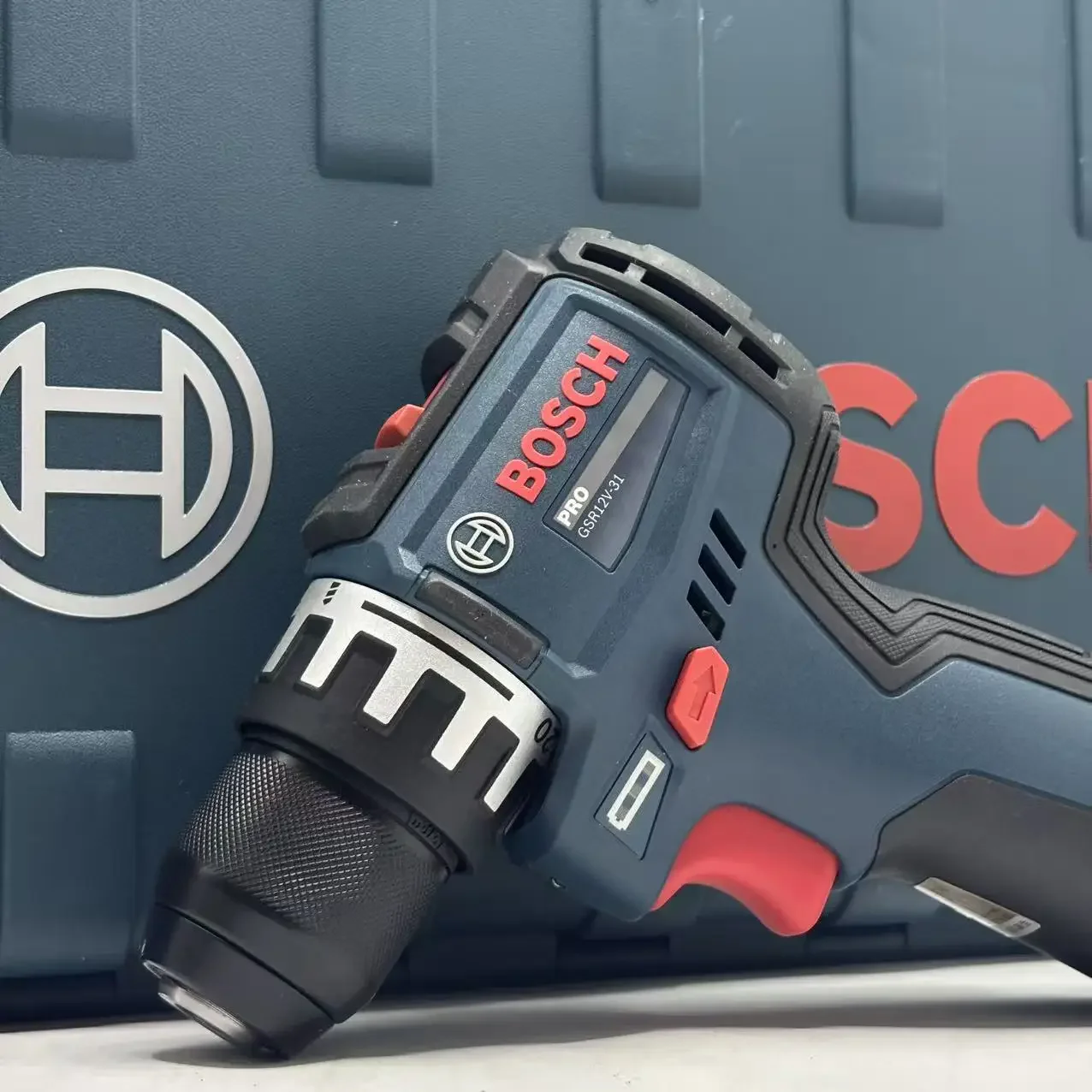 Bosch Professional GSR 12V-31  – Power Tools Drill Bewertung und Preis